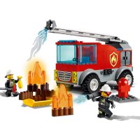Пожежна машина з драбиною