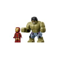 ����������� LEGO Super Heroes Marvel ���������� �����: ���������� vs. ���� 76343